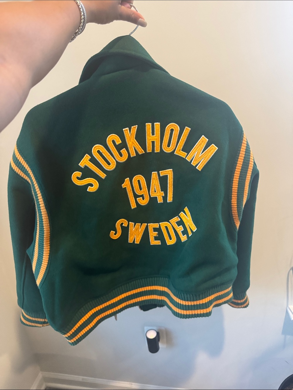 H&M Varsity Jacket Womens L NWT - Picture 2 of 4